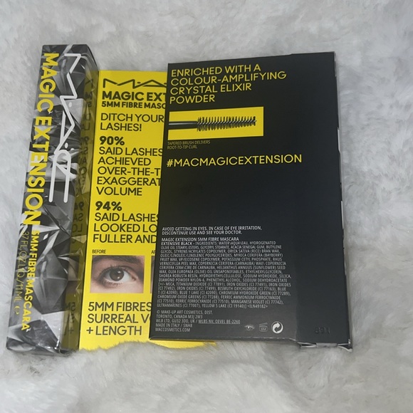 Bundle of two Mac magic extension 5mm fibre mascara 0.37oz/11ml new in b… - Picture 2 of 2